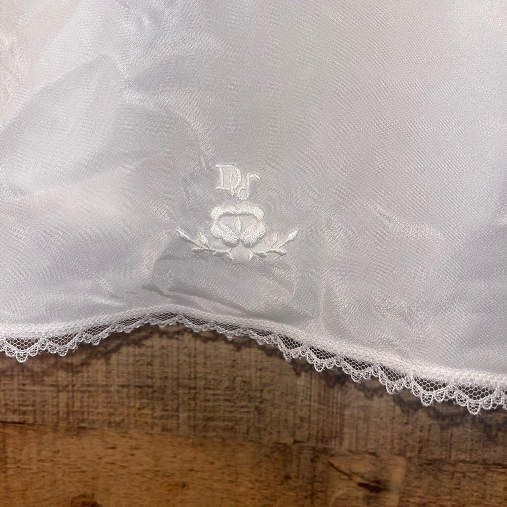 Vintage 90s Christian Dior Saks Fifth Avenue satin and lace slip dress nightie - Picture 5 of 13